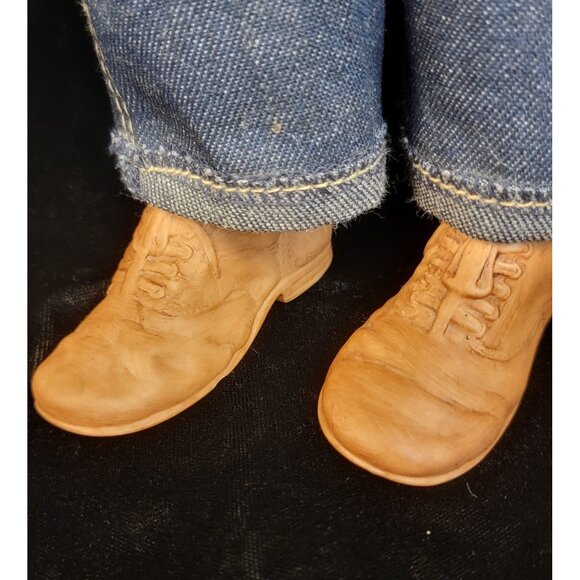 Antique Grandma and Grandpa Porcelain Dolls, 1995 - Picture 9 of 16